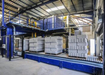 equipment storage services